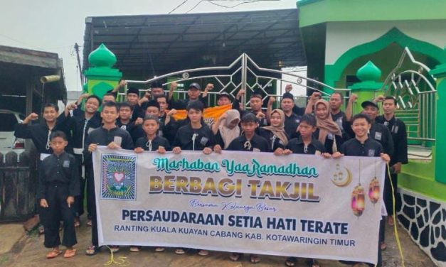 PSHT Ranting Kuala Kuayan Cabang Kabupaten Kotim, Pusat Madiun Adakan Bagi Takjil Puasa Ramadhan 1446 Hijriah